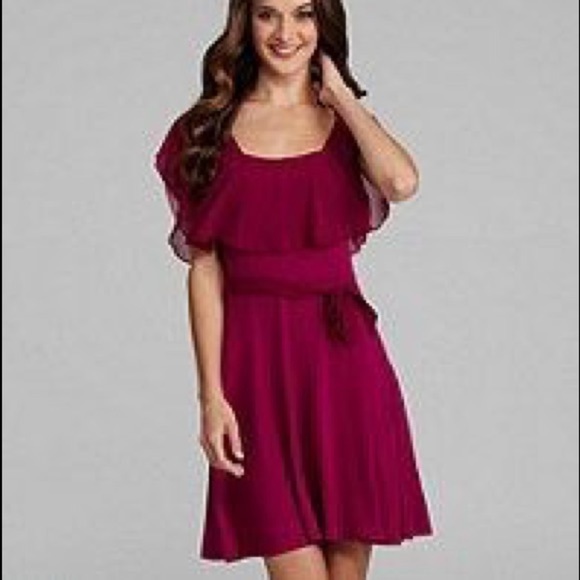 Kensie Dresses & Skirts - 🔥NEW!🔥 Kensie Fuschia Chiffon Dress
